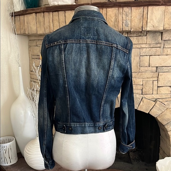 Levi Every Vote Counts Denim Jacket Size S - Picture 3 of 5